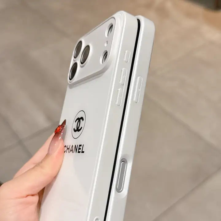Classic Minimalist Luxe iPhone Case – White Gloss Edition