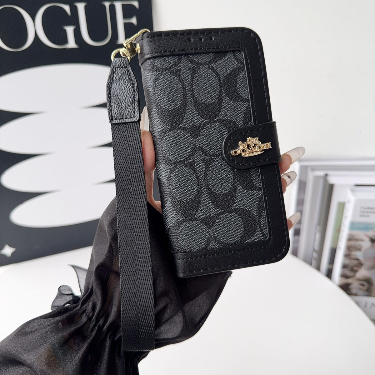 Coach Wallet Case iPhone 1718