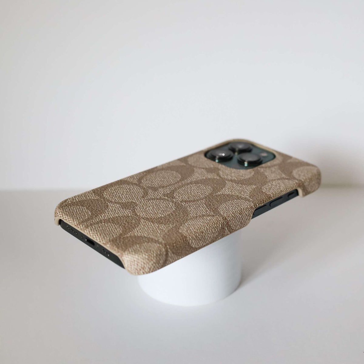 Coach iPhone 13 Case Light Beige for iPhone 11 12 13 14 15 16 17 18pro Max