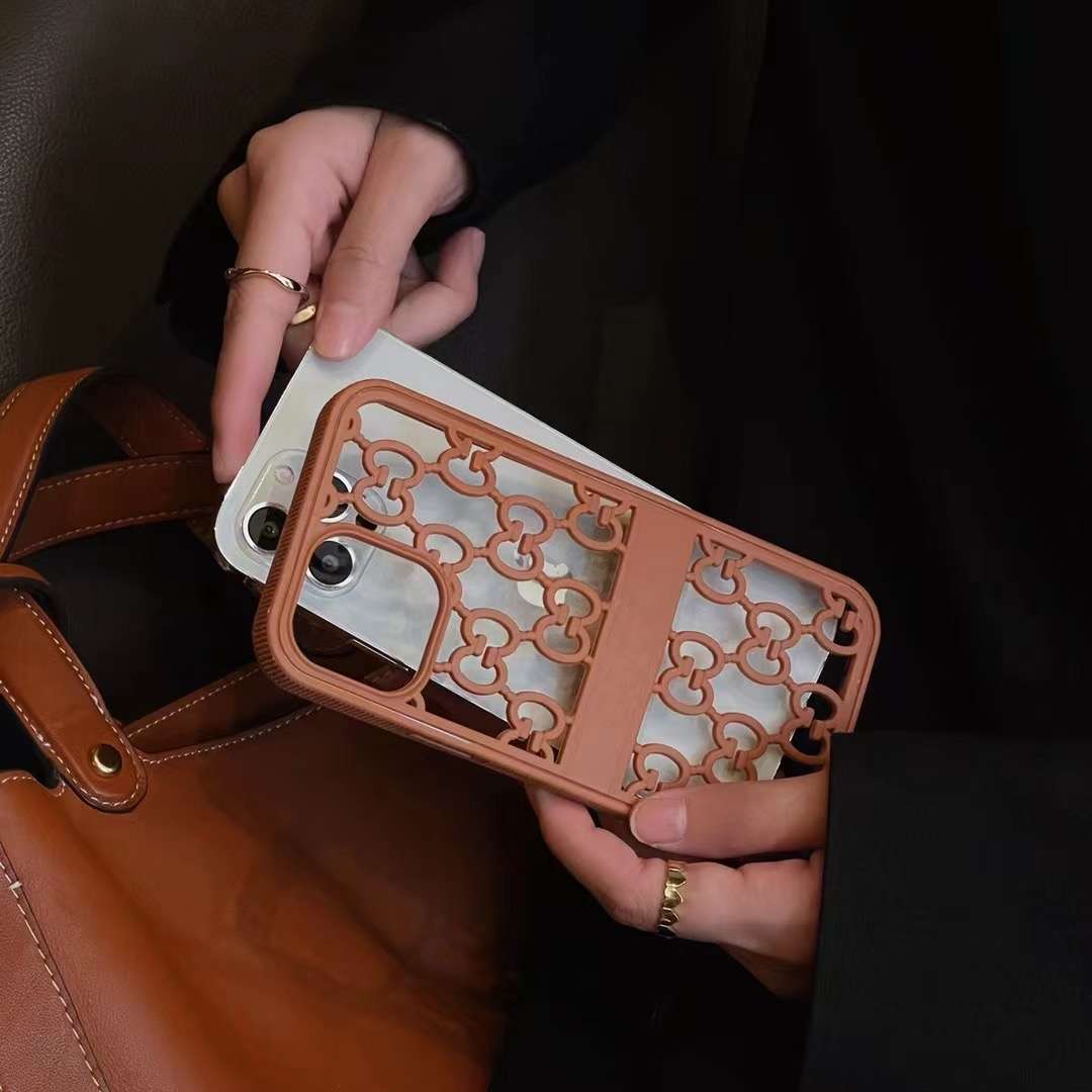 Gucci Case iPhone 18 17 16 15 14 13 12 11 Pro Max Case Hollow